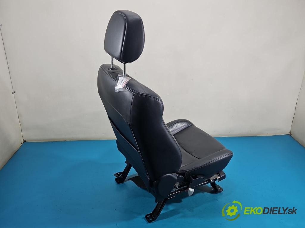 Citroen C-Crosser 2007-2012 2.2 hdi 156 HP manual 115 kW 2179 cm3 5- sedačke: komplet 