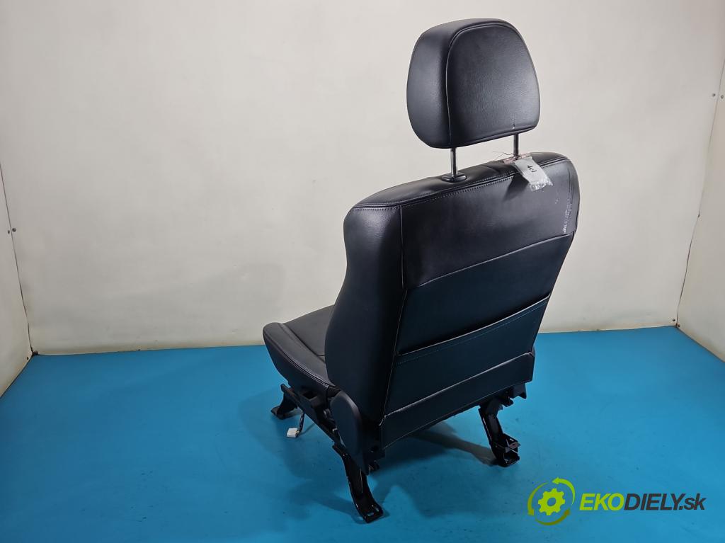 Citroen C-Crosser 2007-2012 2.2 hdi 156 HP manual 115 kW 2179 cm3 5- sedačke: komplet
