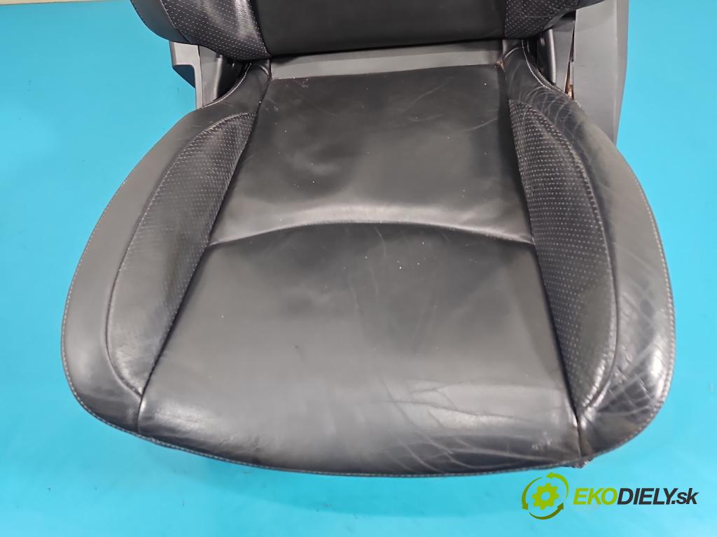 Citroen C-Crosser 2007-2012 2.2 hdi 156 HP manual 115 kW 2179 cm3 5- sedačke: komplet