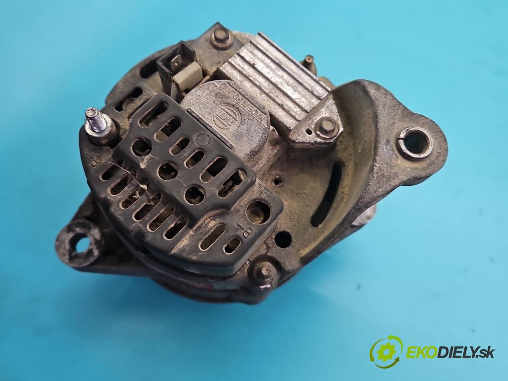 Fiat Cinquecento 0.7 plyn: 30KM manual 22 kW 704 cm3 3- Alternator  (Alternátor)