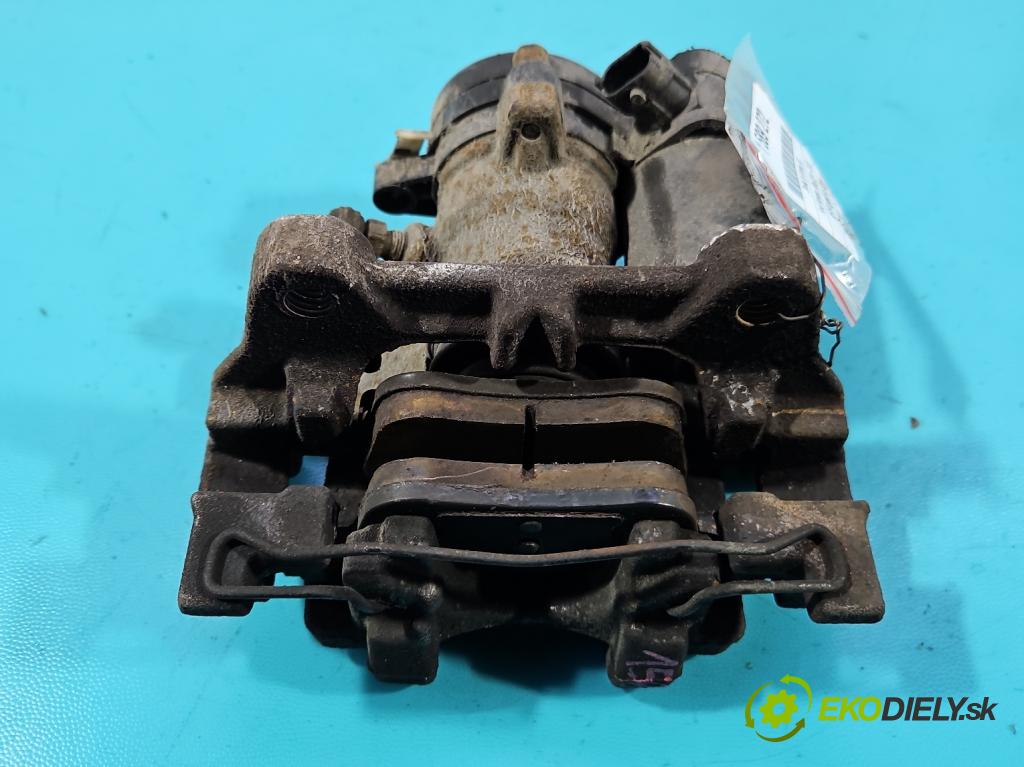 Ford Mondeo Mk5 2014-2022 2.0 tdci 150 HP automatic 110 kW 1997 cm3 5- brzdič zadné pravý DG9C-2D250-A (Kľučka dverí ostatné)