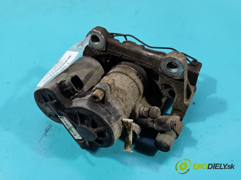 Ford Mondeo Mk5 2014-2022 2.0 tdci 150 HP automatic 110 kW 1997 cm3 5- brzdič zadné pravý DG9C-2D250-A (Kľučka dverí ostatné)