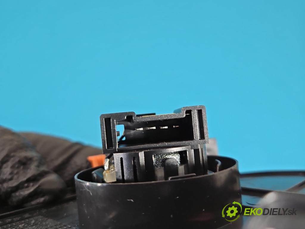 Toyota C-HR I 2016-2023 2.0 16V 152KM automatic 112 kW 1987 cm3 5- reproduktory komplet 86160-02B80