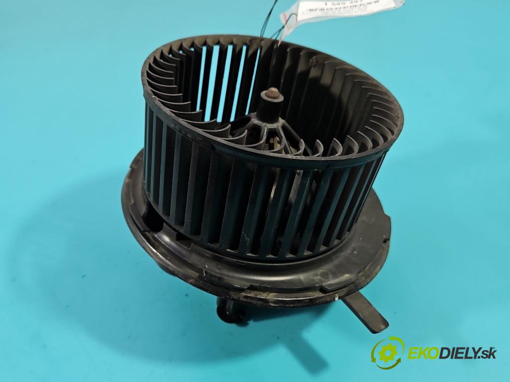 Audi A3 8P 2003-2012 1.9 tdi 105 HP manual 77 kW 1896 cm3 3- ventilátor vzduchu F983228M