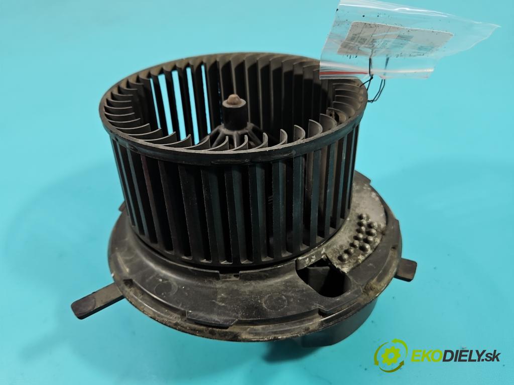 Audi A3 8P 2003-2012 1.9 tdi 105 HP manual 77 kW 1896 cm3 3- ventilátor vzduchu F983228M