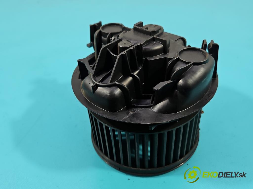 Renault Megane II 2003-2008 1.6 16V 113 HP manual 83 kW 1598 cm3 3- ventilátor vzduchu 030910G