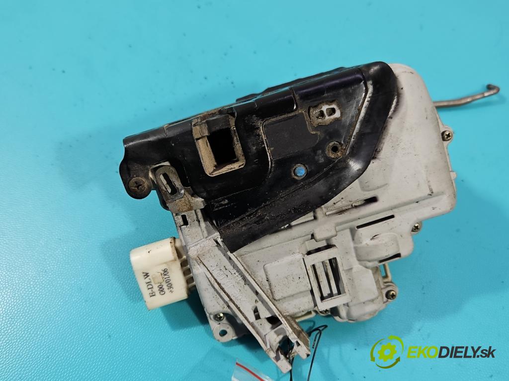 Audi A3 8P 2003-2012 1.9 tdi 105 HP manual 77 kW 1896 cm3 3- zámok predné ľavý 4E1837015