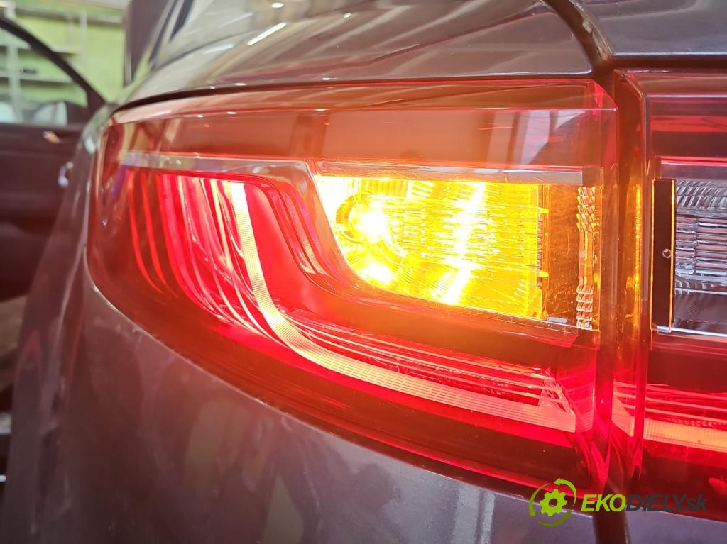 Renault Megane IV 2016-2024 1.5 dci 116 HP manual 85 kW 1461 cm3 5- svetlo / reflektor zadné ľavé blatník 265554874R