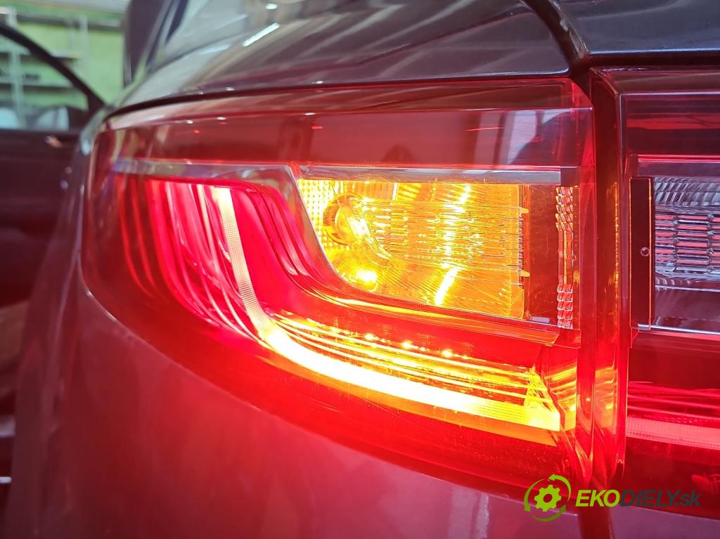 Renault Megane IV 2016-2024 1.5 dci 116 HP manual 85 kW 1461 cm3 5- svetlo / reflektor zadné ľavé blatník 265554874R