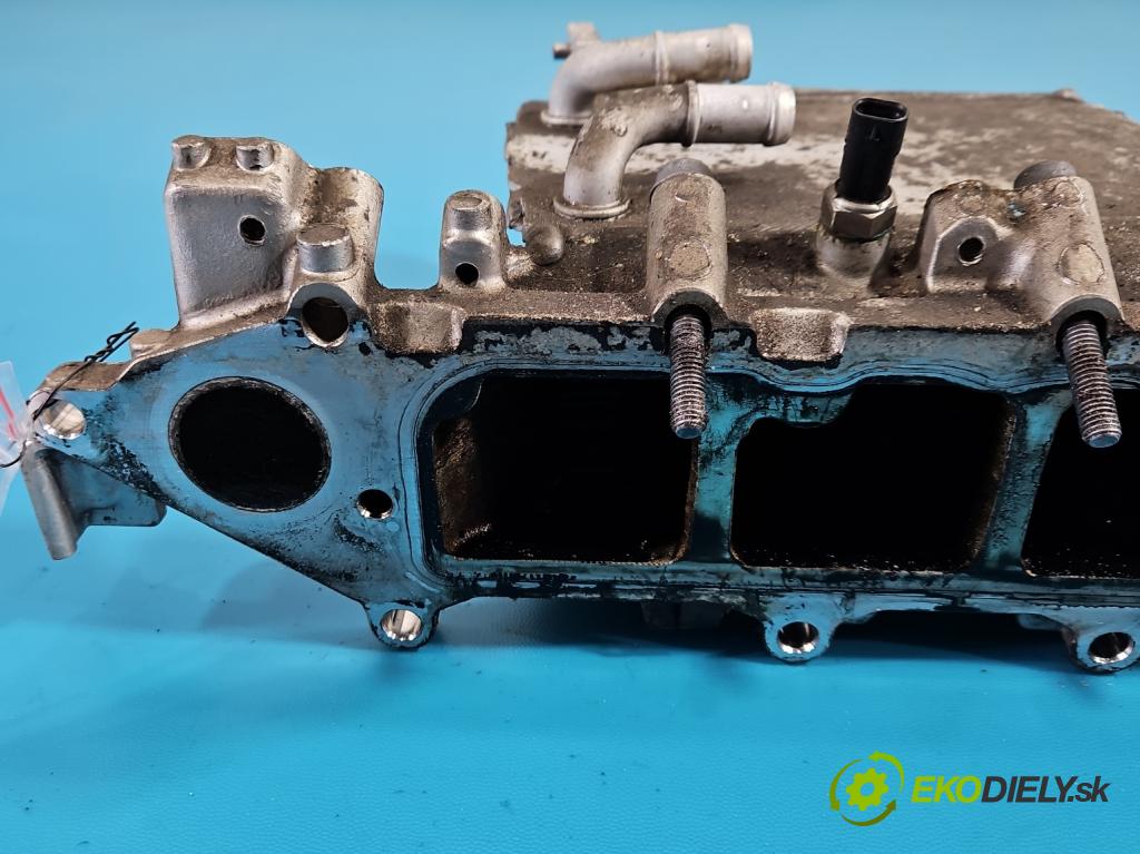 Vw Golf VII 2012-2020 1.6 tdi 105 HP manual 77 kW 1598 cm3 5- zvod nasávací M157815G (Sacie potrubie)