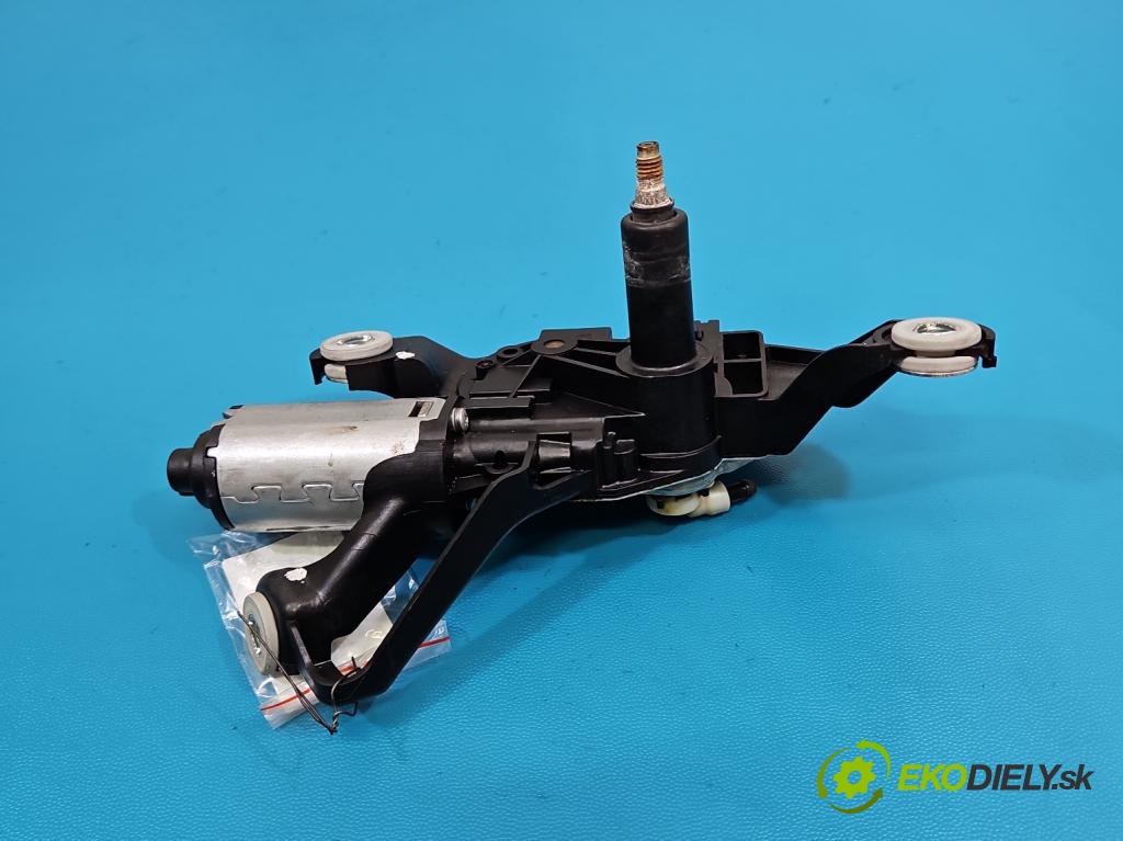 Bmw 1 E87 2004-2011 2.0 16V N43: B20 143 HP manual 105 kW 1995 cm3 5- motor stieračov zadné 7199569-01
