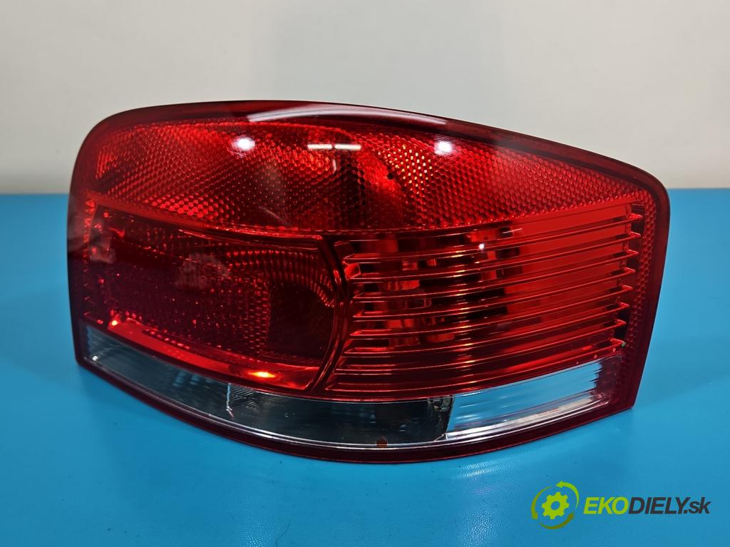 Audi A3 8P 2003-2012 1.9 tdi 105 HP manual 77 kW 1896 cm3 3- svetlo / reflektor zadné pravé 8P0945096 (Kľučka dverí ostatné)