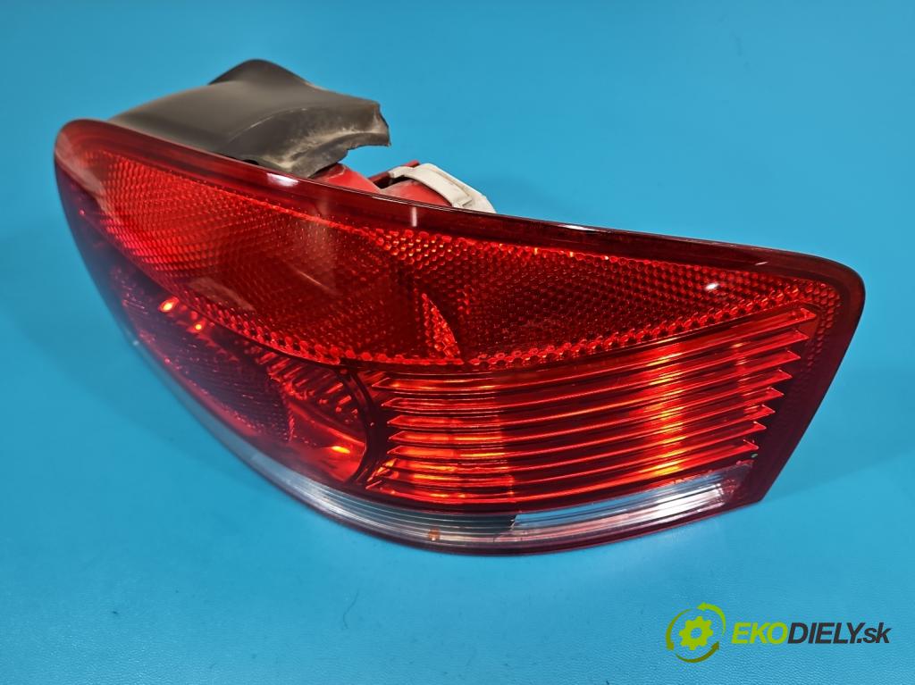 Audi A3 8P 2003-2012 1.9 tdi 105 hp manual 77 kW 1896 cm3 3- světlo zadní pravé 8P0945096 (Klika dveří ostatní)