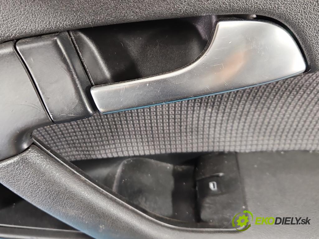 Audi A3 8P 2003-2012 1.9 tdi 105 HP manual 77 kW 1896 cm3 3- Čalounictví: dvere predné pravé
