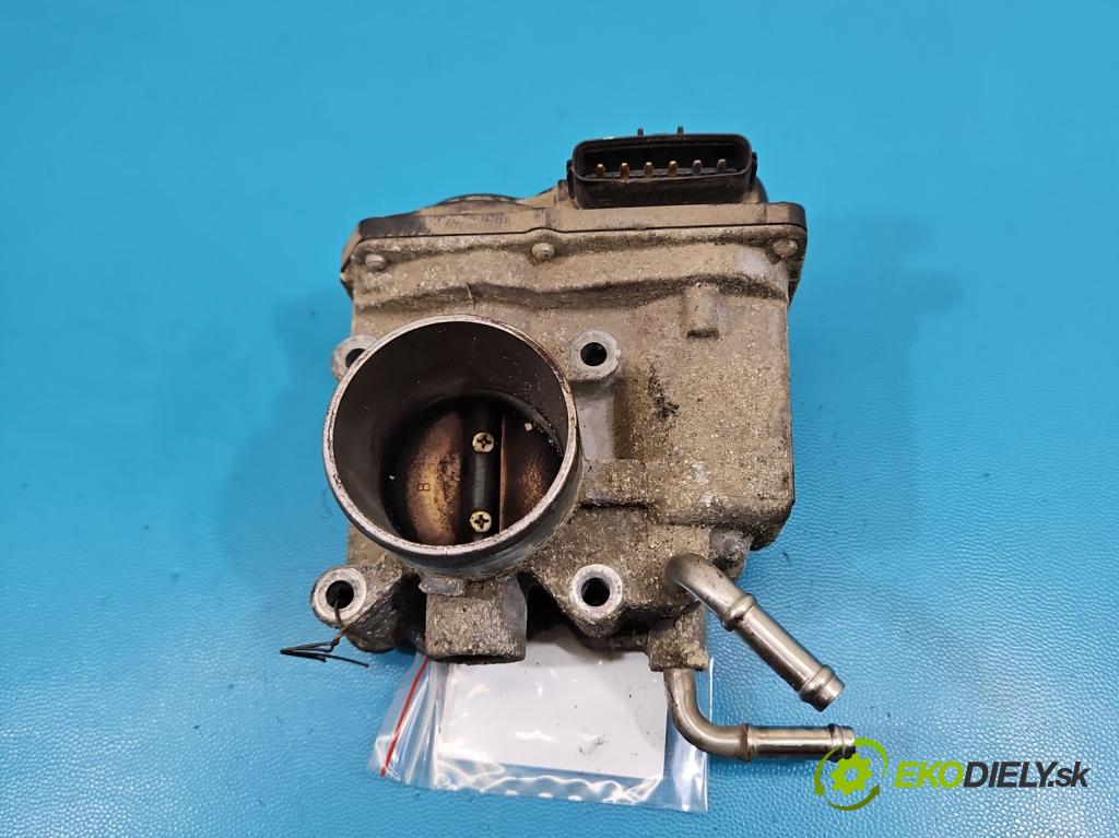 Toyota Corolla E12 2001-2009 1.6 vvti 110 HP manual 81 kW 1598 cm3 3- klapka 22030-0D020 (Škrtiaca klapka)