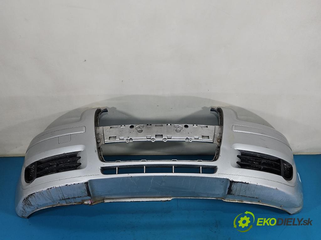 Audi A3 8P 2003-2012 1.9 tdi 105 hp manual 77 kW 1896 cm3 3- nárazník přední  (Klika dveří ostatní)