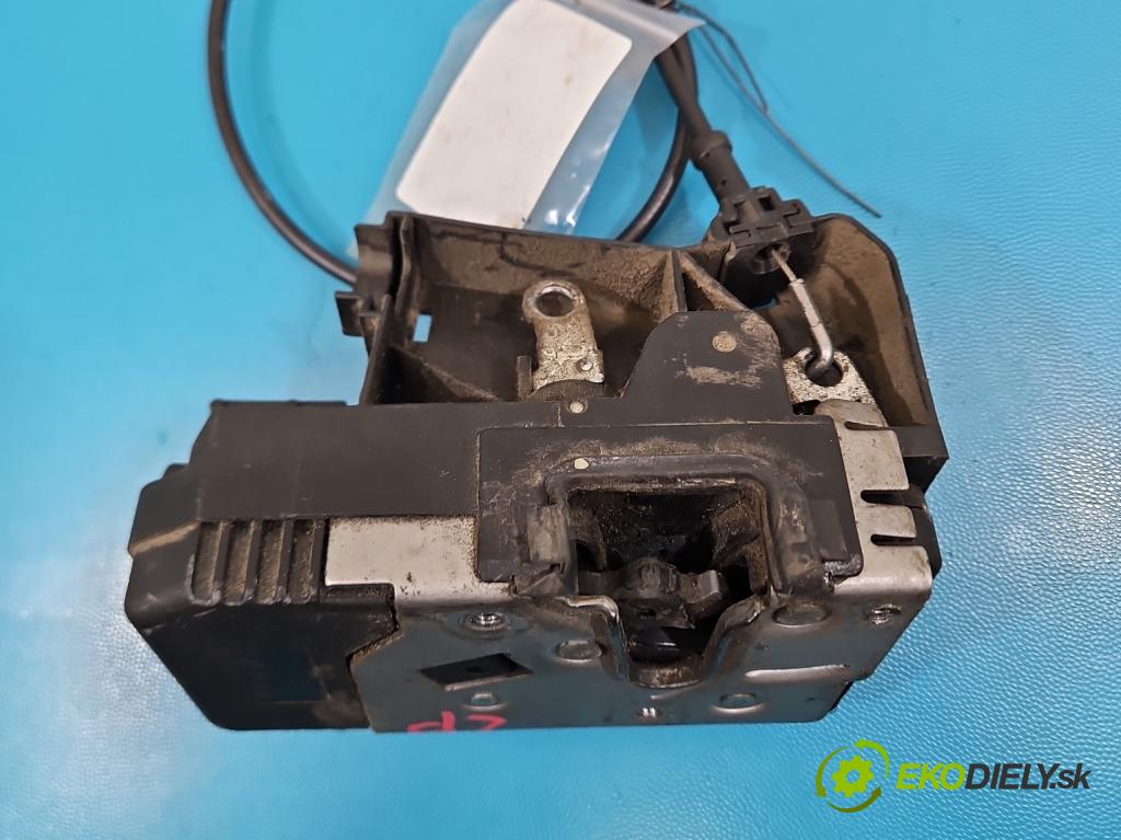 Opel Vivaro 2001-2014 1.9 cdti 82 hp manual 60 kW 1870 cm3 5- zámek přední levý 7700311807
