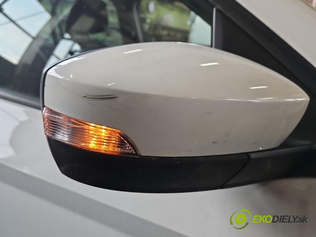 Skoda Fabia III 2014-2021 1.0 MPI 60 hp manual 44 kW 999 cm3 5- zpětné zrcátko pravé  (Klika dveří ostatní)