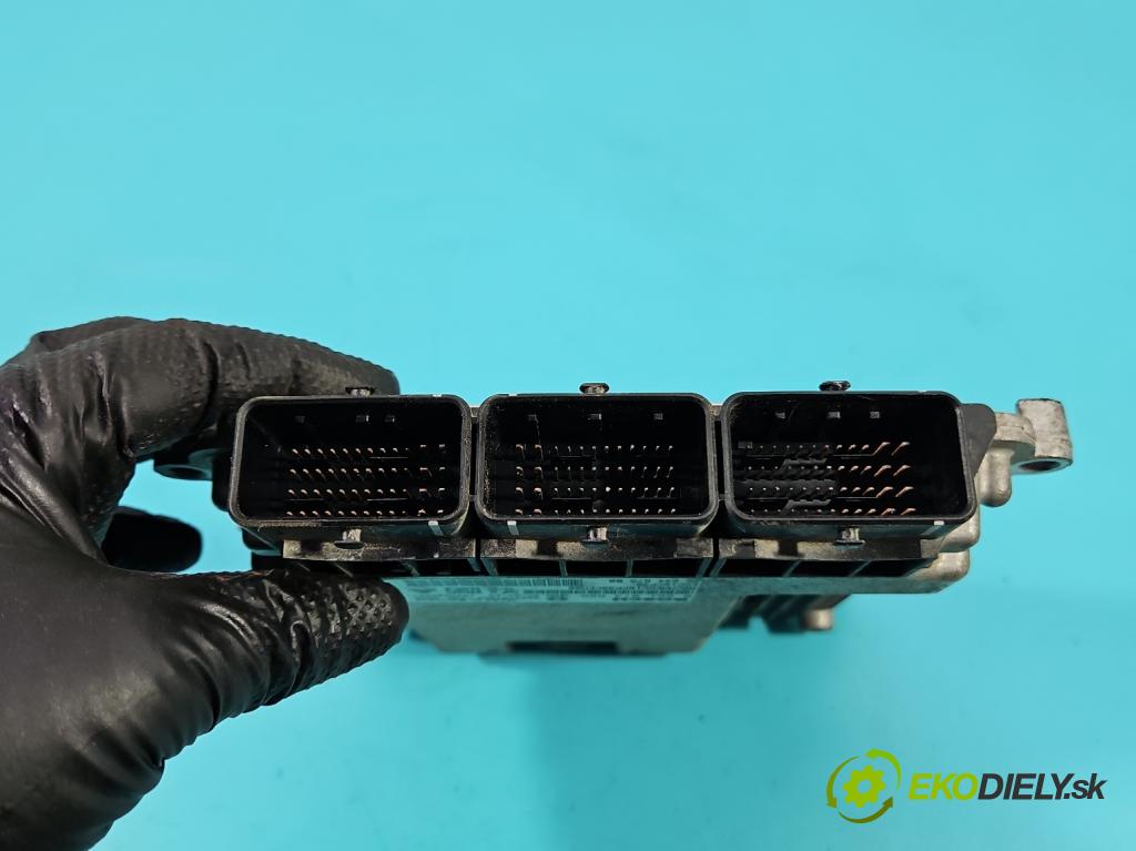 Citroen C-Crosser 2007-2012 2.2 hdi 156 HP manual 115 kW 2179 cm3 5- riadiaca jednotka motora 0281013666