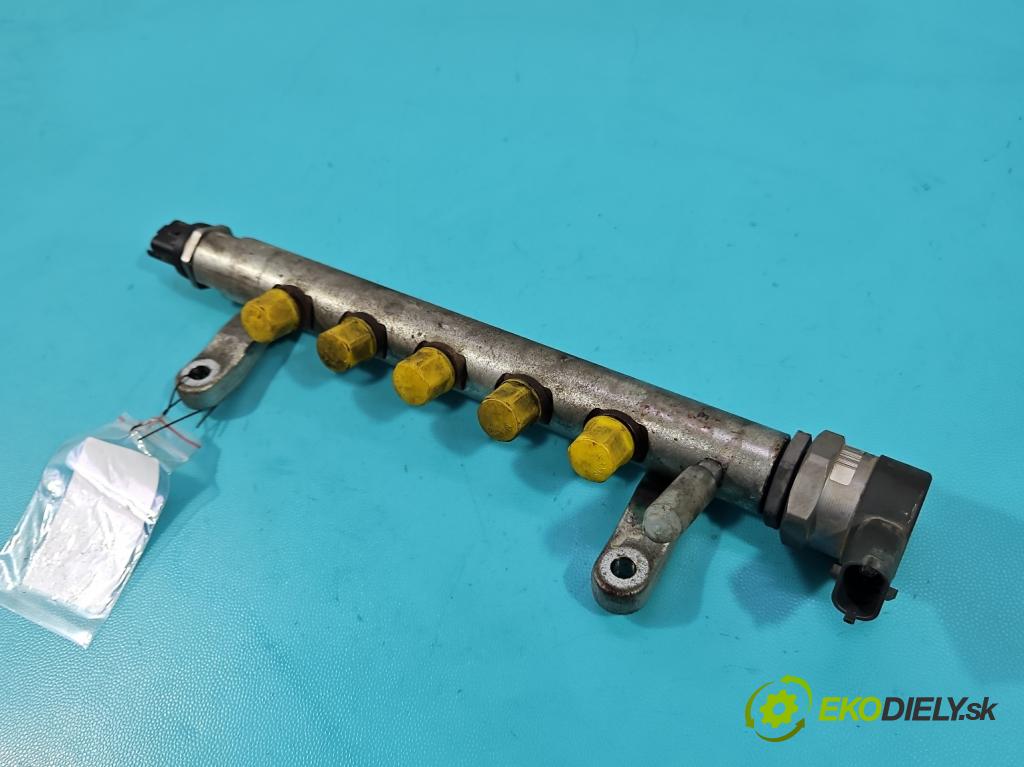 Citroen C-Crosser 2007-2012 2.2 hdi 156 HP manual 115 kW 2179 cm3 5- lišta vstrekovacia 9656917280 (Vstrekovacia lišta)