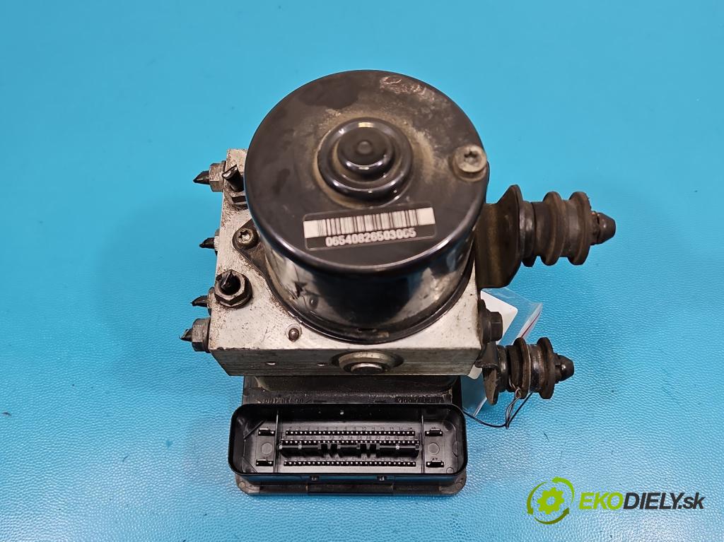 Audi A3 8P 2003-2012 1.9 tdi 105 HP manual 77 kW 1896 cm3 3- čerpadlo abs 1K0614517T (Pumpa ABS)