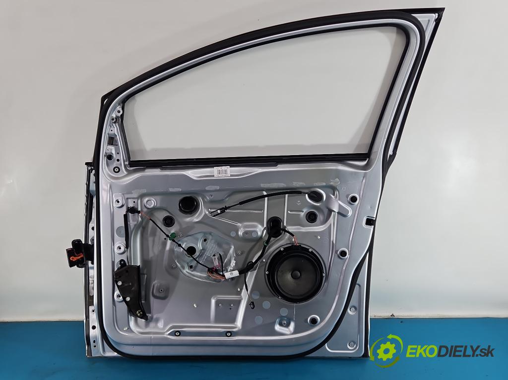 Vw Golf plus 1.4 16V 80 HP manual 59 kW 1390 cm3 5- dvere predné pravé  (Kľučka dverí ostatné)