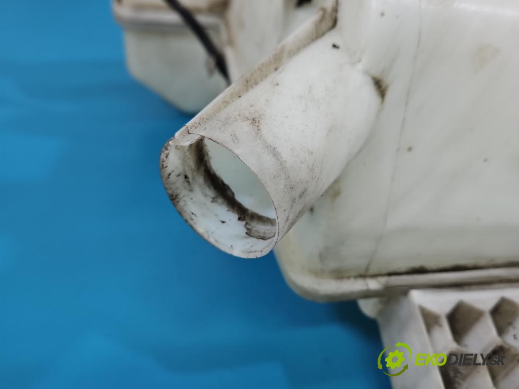 Renault Kadjar 2015-2022 1.2 131 HP automatic 96 kW 1197 cm3 5- nádržka tekutina: ostrekovačov 289100390R