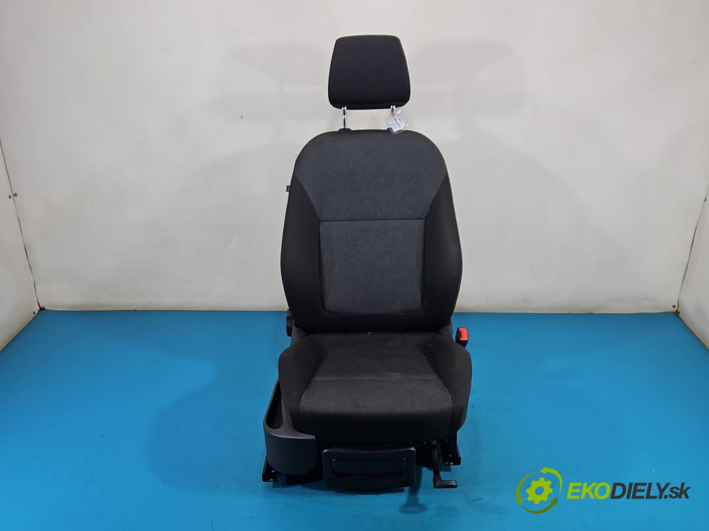 Skoda Fabia III 2014- 2021 1.0 MPI 60 HP manual 44 kW 999 cm3 5- Sedačka pravý  (Sedadlo)