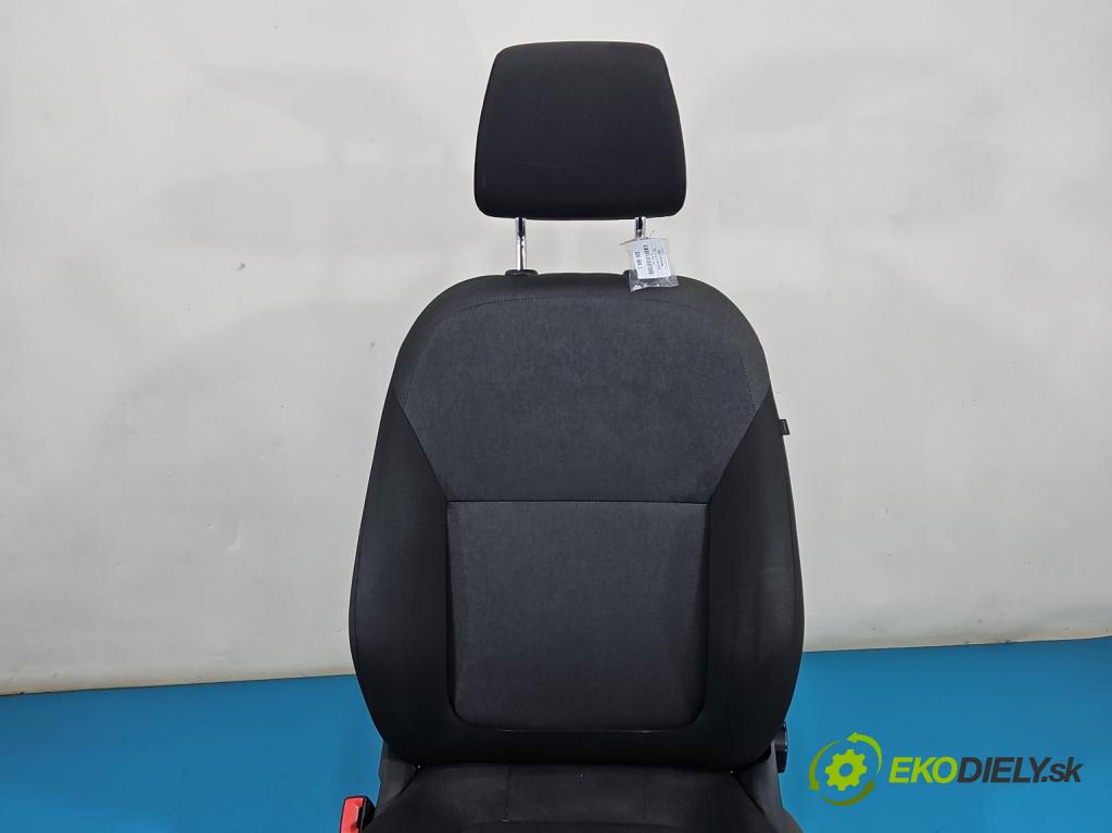 Skoda Fabia III 2014- 2021 1.0 MPI 60 HP manual 44 kW 999 cm3 5- Sedačka ľavý  (Sedadlo)