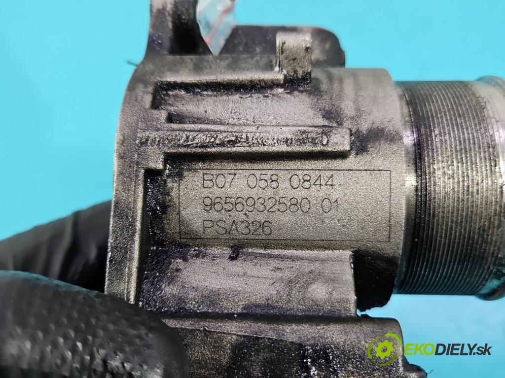 Citroen C-Crosser 2007-2012 2.2 hdi 156 HP manual 115 kW 2179 cm3 5- klapka 9656932580 (Škrtiaca klapka)