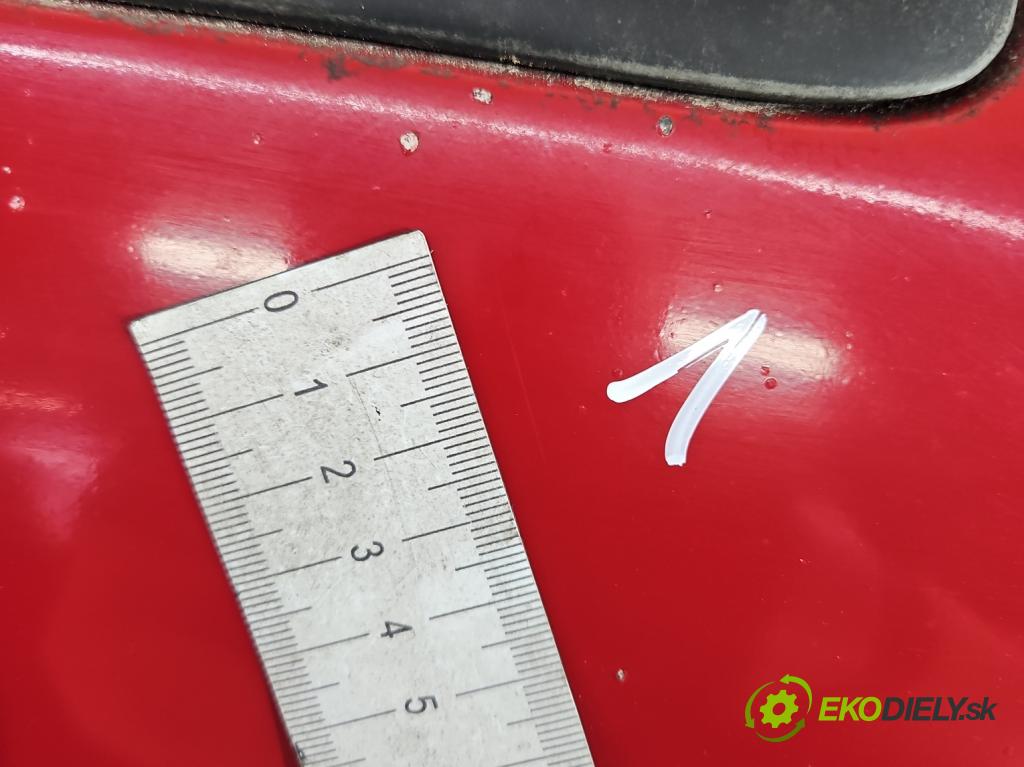 Citroen Saxo 1.1 8V 60 HP manual 44.1 kW 1124 cm3 5- kapota predná
