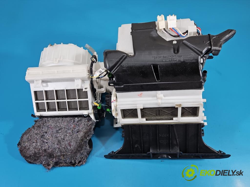 Citroen C-Crosser 2007-2012 2.2 hdi 156 HP manual 115 kW 2179 cm3 5- radiator 7830A045-3 (Radiátor kúrenia)