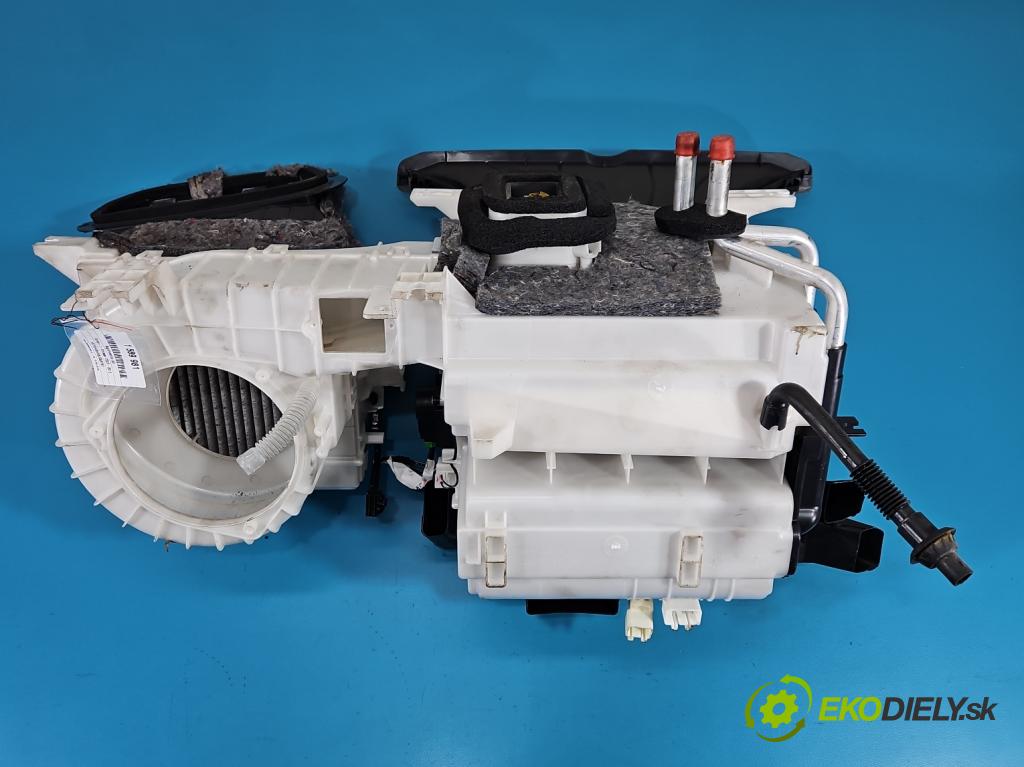 Citroen C-Crosser 2007-2012 2.2 hdi 156 HP manual 115 kW 2179 cm3 5- radiator 7830A045-3 (Radiátor kúrenia)