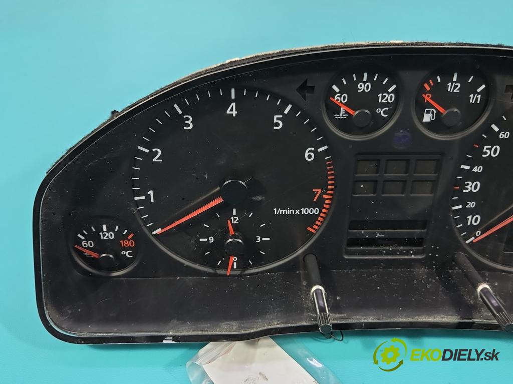 Audi A6 C5 1997-2004 2.4 V6 165 HP manual 121 kW 2393 cm3 4- prístrojovka/ budíky 4B0919860L (Prístrojová doska)