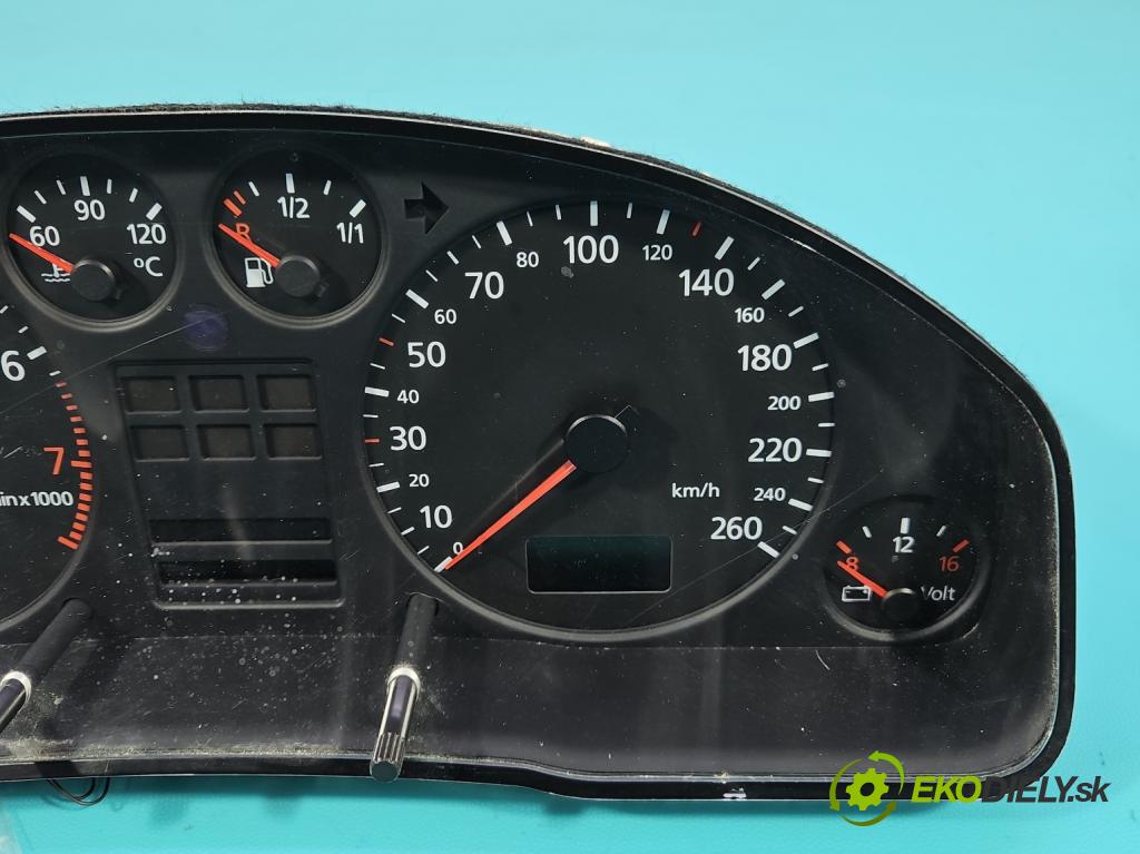 Audi A6 C5 1997-2004 2.4 V6 165 HP manual 121 kW 2393 cm3 4- prístrojovka/ budíky 4B0919860L (Prístrojová doska)