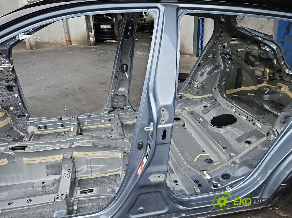 Toyota C-HR I 2016-2023 2.0 16V 152KM automatic 112 kW 1987 cm3 5- Práh: ľavý (Karoséria ostatné)