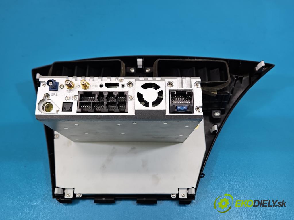 Honda Civic IX 2011-2017 1.8 16V 141 HP manual 104 kW 1798 cm3 5- Radio