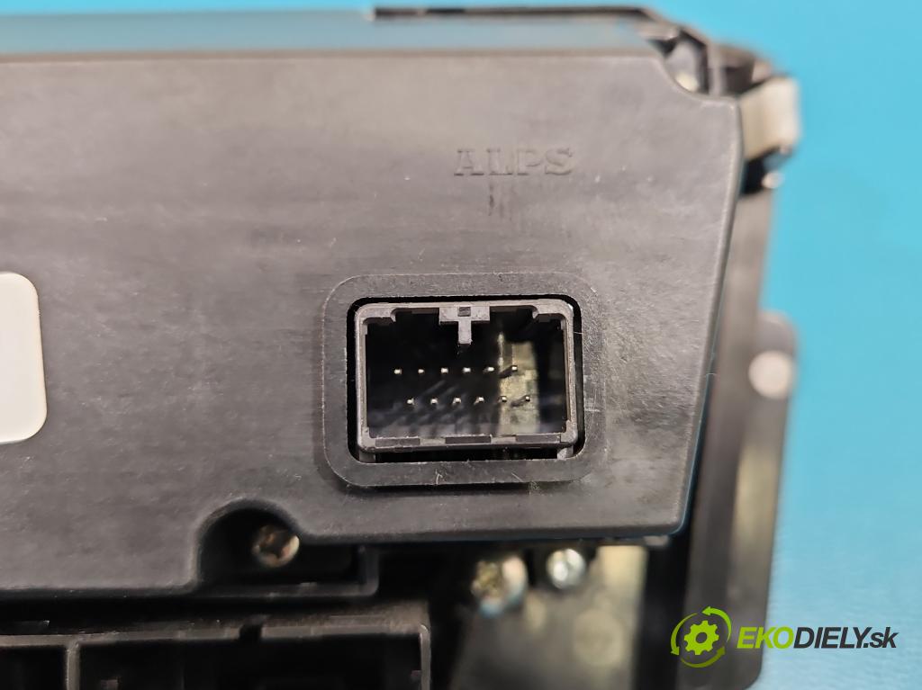 Honda Civic IX 2011-2017 1.8 16V 141 HP manual 104 kW 1798 cm3 5- panel kúrenia 79600TV0-F5