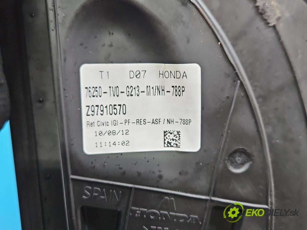 Honda Civic IX 2011-2017 1.8 16V 141 HP manual 104 kW 1798 cm3 5- zrkadlo ľavé  (Kľučka dverí ostatné)