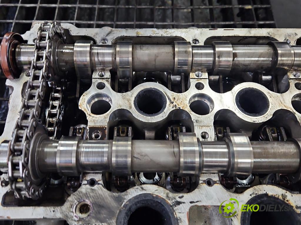 Citroen DS4 2011-2015 2.0 hdi RH02 163 HP manual 120 kW 1997 cm3 5- Hlava: motora 9688418110
