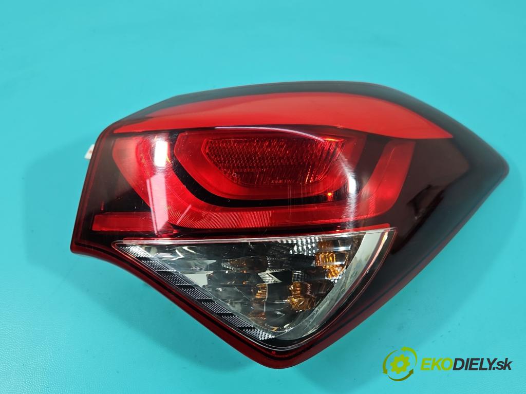 Hyundai i20 II 2014-2020 1.2 16V 84KM manual 61.8 kW 1248 cm3 5- světlo zadní pravé 92402-C8000 (Klika dveří ostatní)