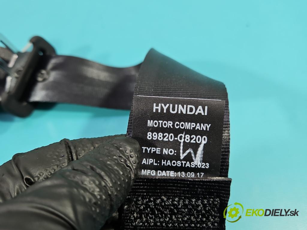Hyundai i20 II 2014-2020 1.2 16V 84KM manual 61.8 kW 1248 cm3 5- stěna bezpečnost zadní pravý 89820-C8200