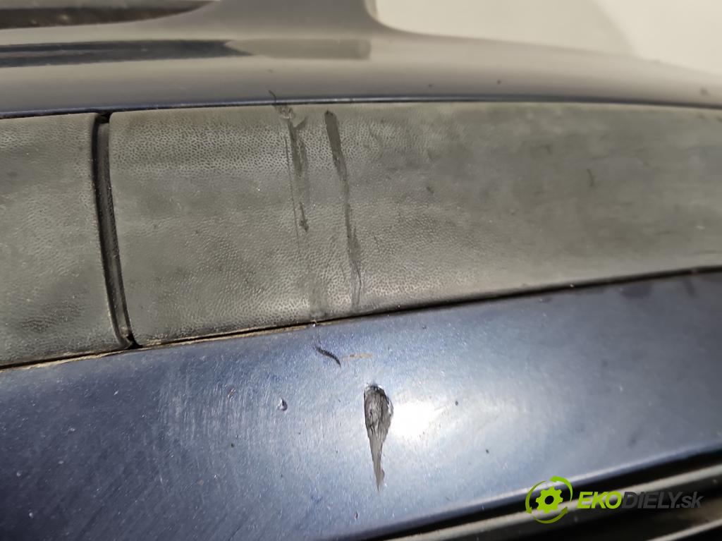 Vw Passat B5 1995-2005 1.8 20V 125 HP manual 92 kW 1781 cm3 4- nárazník predné 3B0805903J (Kľučka dverí ostatné)