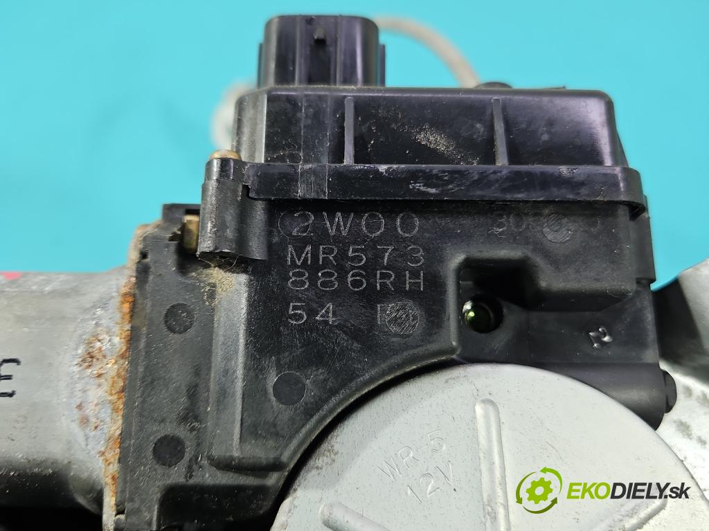 Mitsubishi Outlander I 2003-2006 2.4 16V 160 HP automatic 118 kW 2378 cm3 5- mechanizmus okna predné pravý MR573886RH