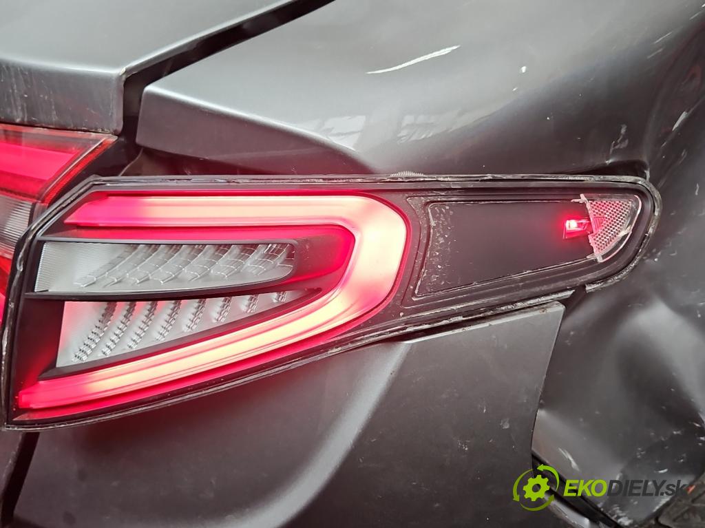 Alfa romeo Stelvio 2016- 2.0 T 280KM: automatic 206 kW 1995 cm3 5- svetlo / reflektor zadné pravé 505358050 (Kľučka dverí ostatné)