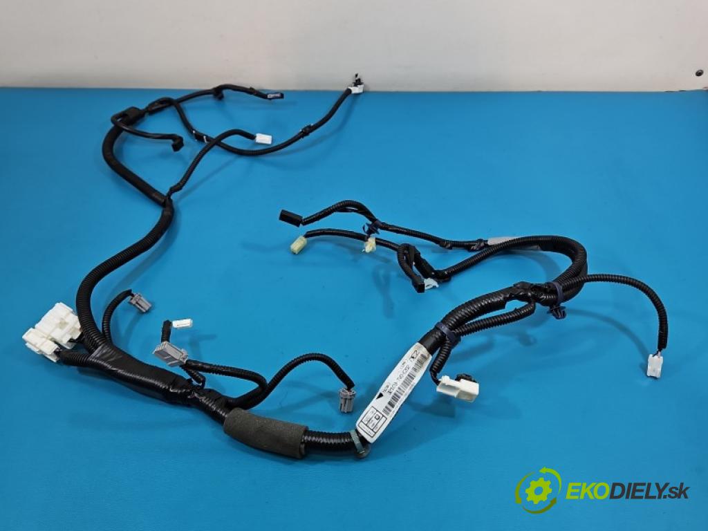Honda Civic IX 2011-2017 1.8 16V 141 HP manual 104 kW 1798 cm3 5- Zväzok: kufrové dvere zadné 32109-TV0-E202