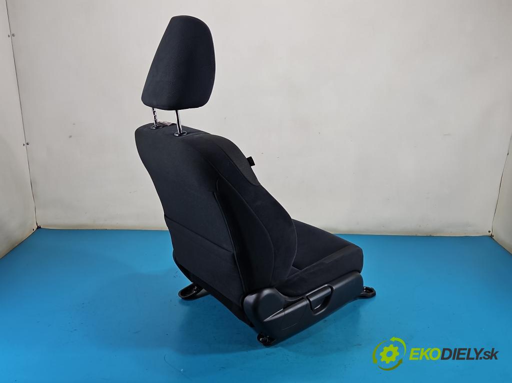 Honda Civic IX 2011-2017 1.8 16V 141 HP manual 104 kW 1798 cm3 5- Sedačka pravý  (Sedadlo)