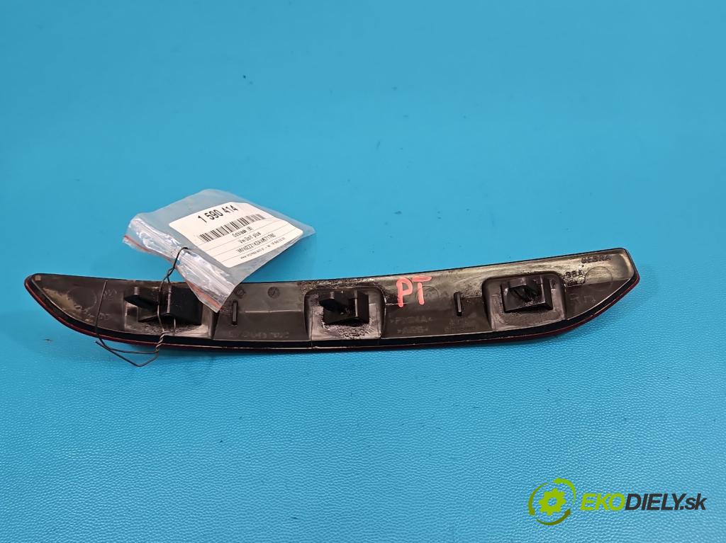 Vw Golf plus 1.4 16V 80 HP manual 59 kW 1390 cm3 5- Odraz: 5M0945106C