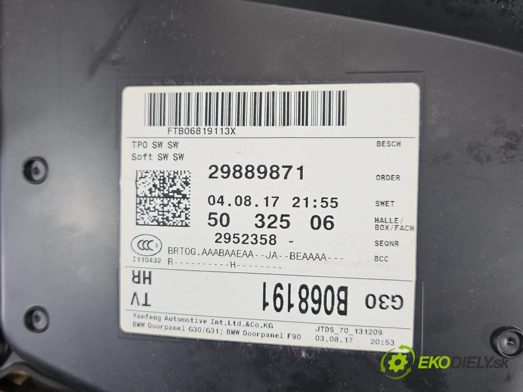Bmw 5 G30 2017-2024 2.0d 190 HP automatic 140 kW 1995 cm3 5- Čalounictví: dvere zadné pravé 2845896