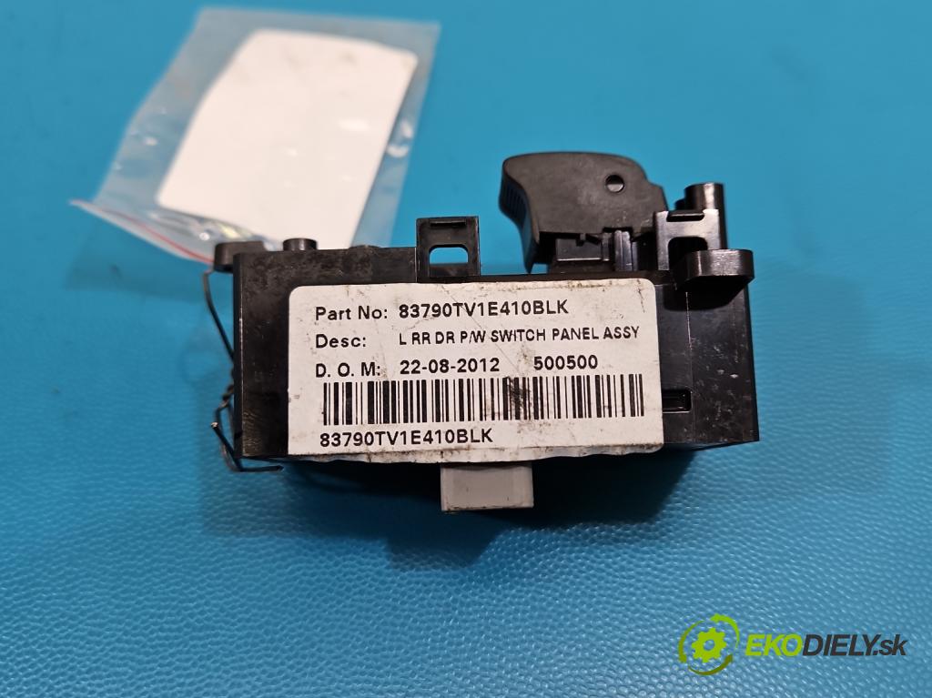 Honda Civic IX 2011-2017 1.8 16V 141 HP manual 104 kW 1798 cm3 5- prepínač okien spätných zrkadiel 83790TV1E410BLK